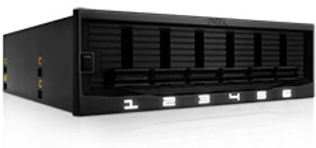 NZXT Sentry Mix 2 Fan Controller